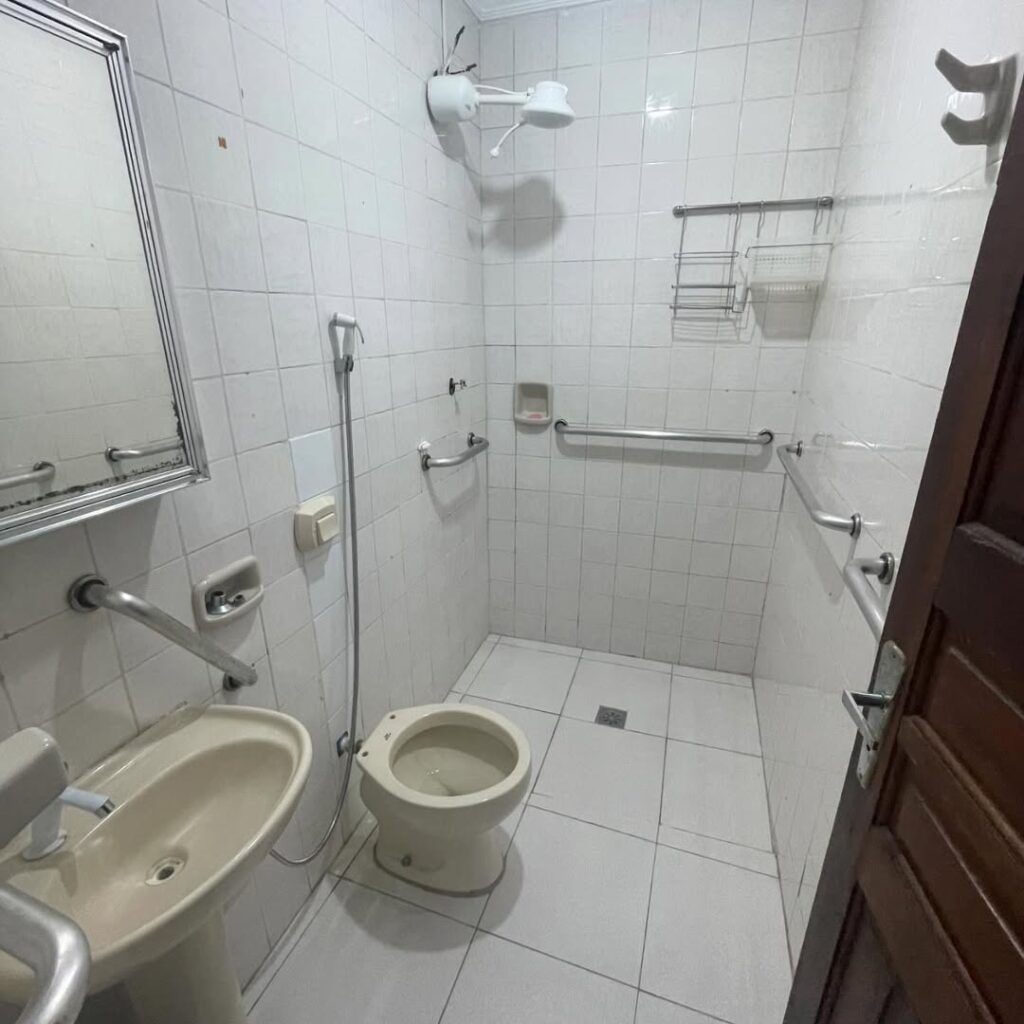 SaveClip.App_610864754_18198580006336581_7091565187770385130_n (1)