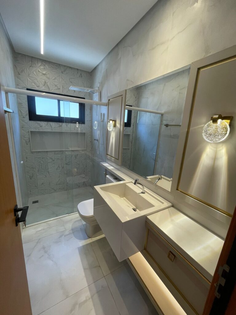 5193d87c-6545-4a70-9df5-43b7274775a5