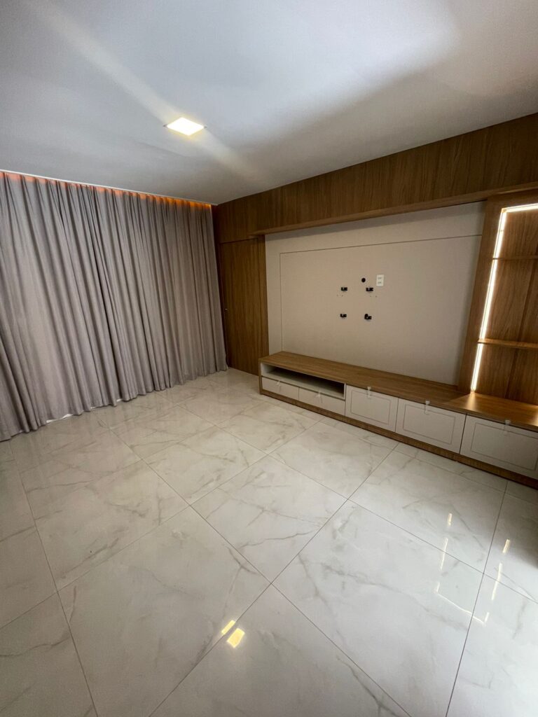 6f9dbd6e-ac6f-45bd-a37e-5df014fc5774