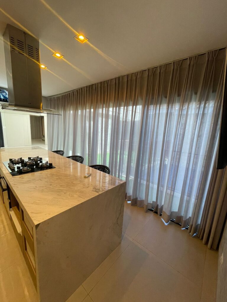 8c86810a-bb15-44f6-89e9-09e8c3749a28