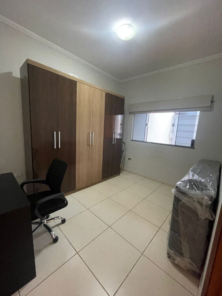 92b33f0e-b250-49ae-9569-aea9350a1d9b