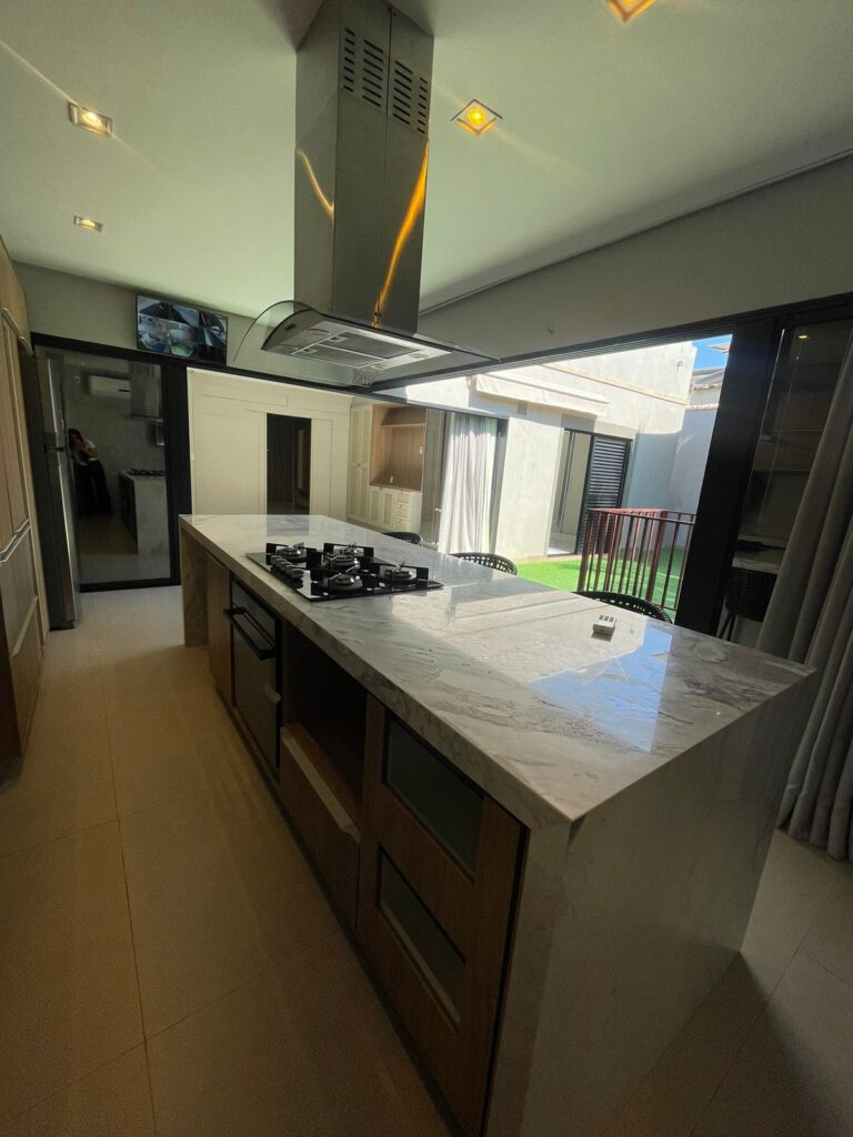 c7c88f70-12f6-4acc-bdc0-39a002feffe2