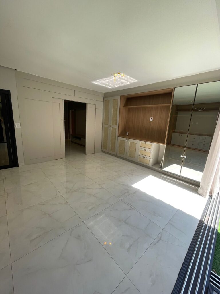 cfd4e7aa-960d-4cde-b85a-ef0a50a38401