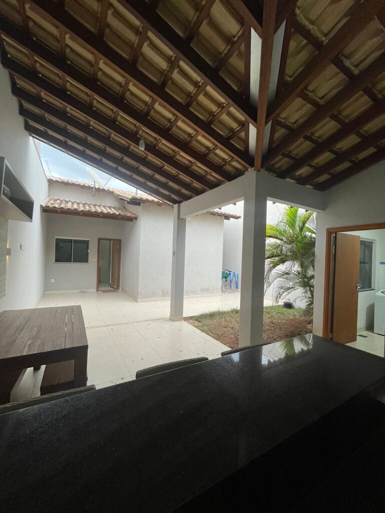 db913ba4-9d24-40dc-8d4f-980691470a4e